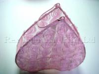 Heart shape wire bag w/rose mesh and moveable metal handles 
